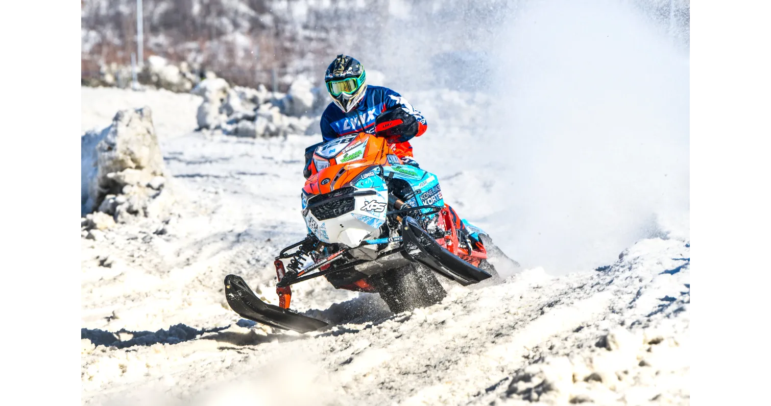 028_friday_world_pihlaja