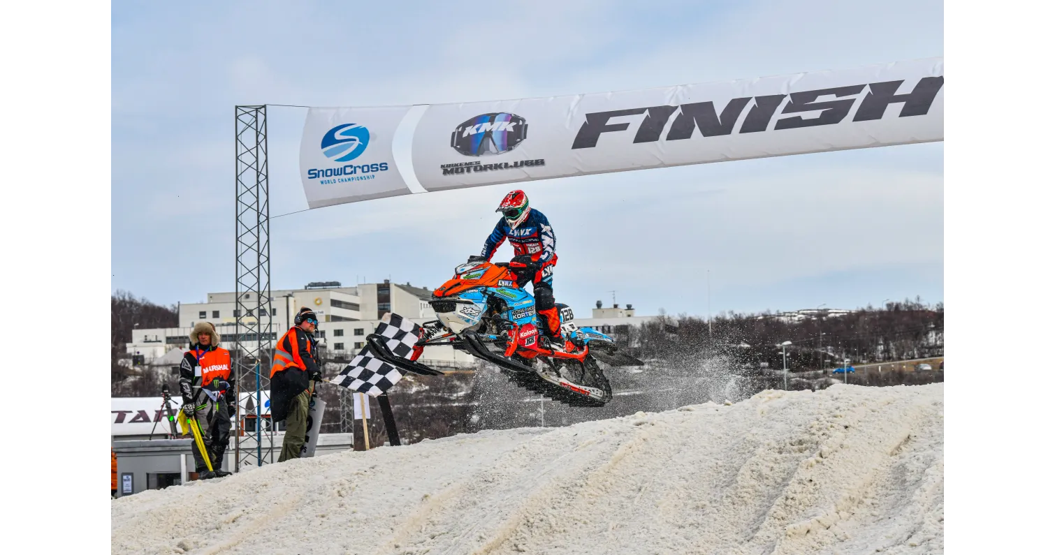 029_saturday_world_pihlaja